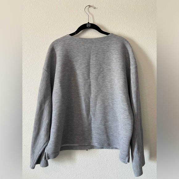 Oversized Ribbed Sweater - Picture 2 of 2